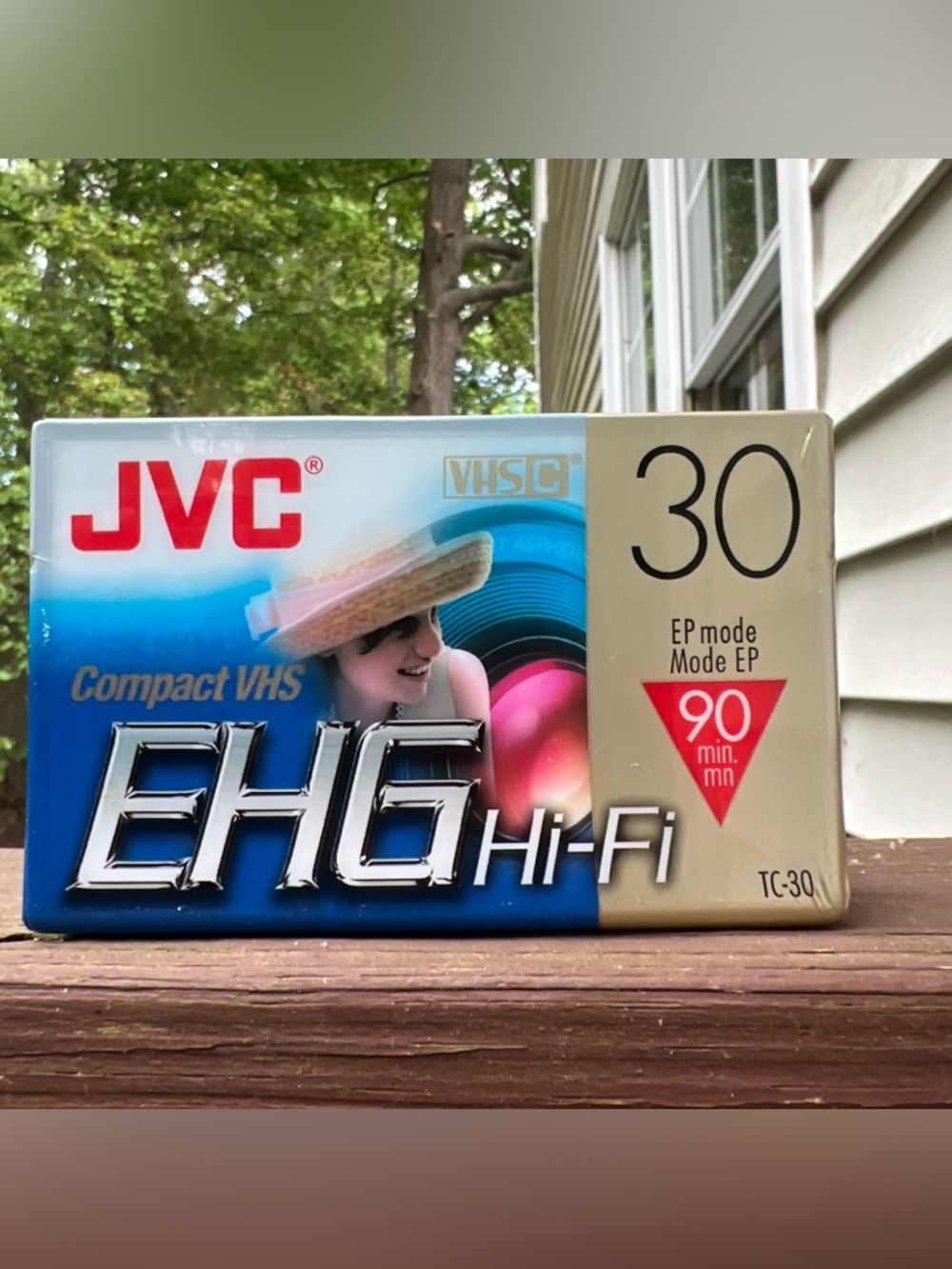 JVC Compact VHS-C EHG Hi-Fi Video Cassette Tape 90 Minute New Sealed